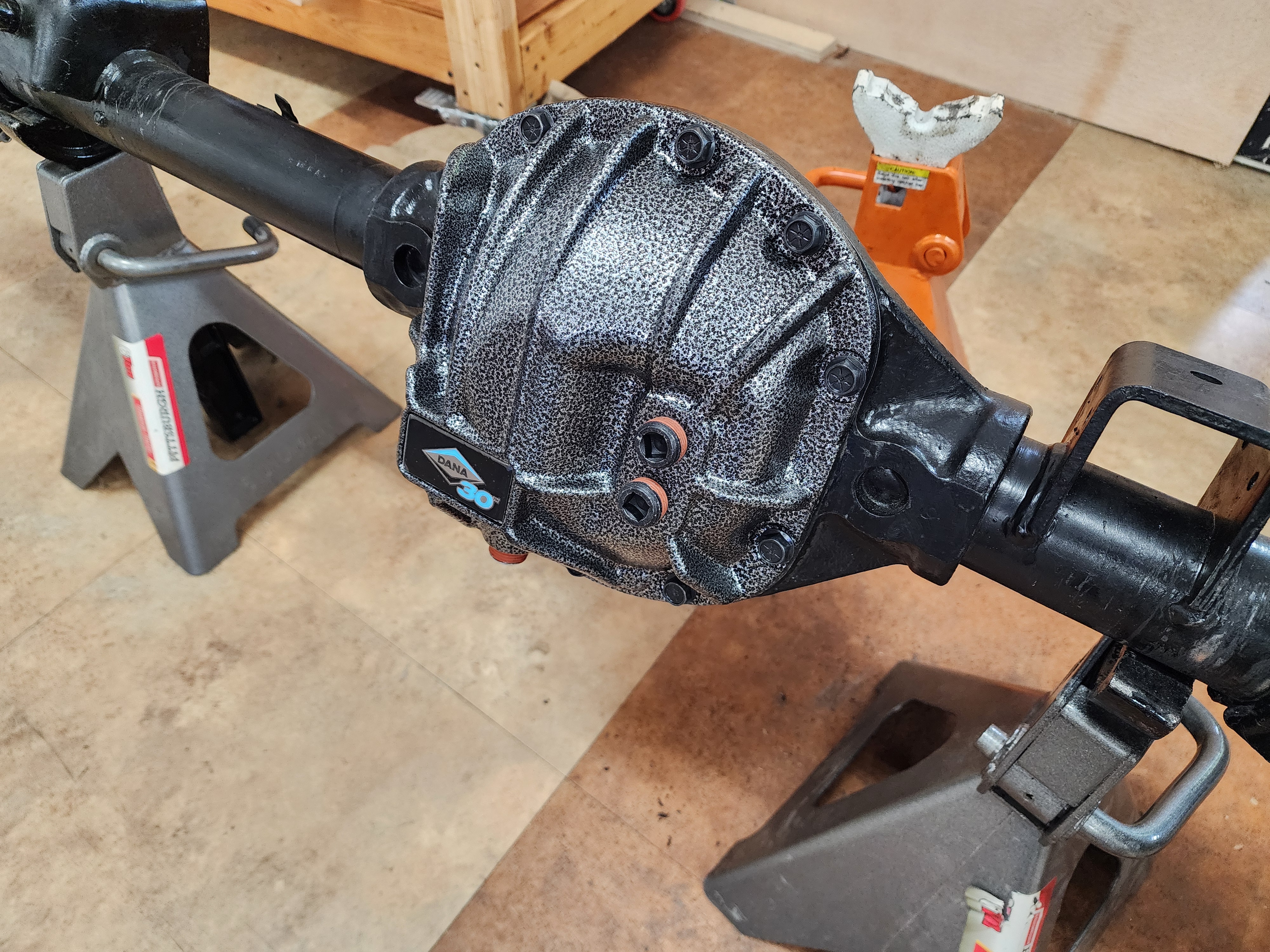 A completed Dana 30. Ah, that's better!